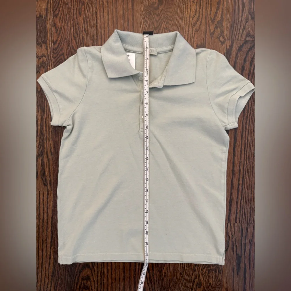 NWT Brandy Melville John Galt Green Preppy Summer Short Sleeve Polo Top Women S - Picture 8 of 8